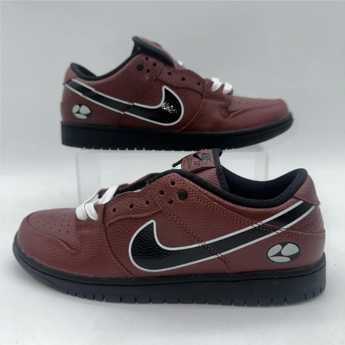 Nike Men`s Size 8.5 SB Dunk Low Pro QS HJ4131 200 Dark Pony/black Sneaker