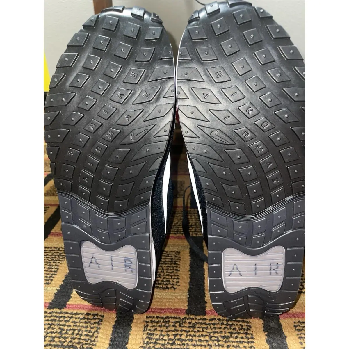Nike shoes - Nike Air Max Solo - Air Max Solo - HQ2572-001 - Black/White 8