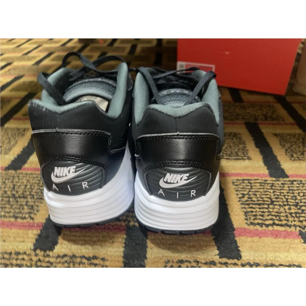 Nike shoes - Nike Air Max Solo - Air Max Solo - HQ2572-001 - Black/White 7