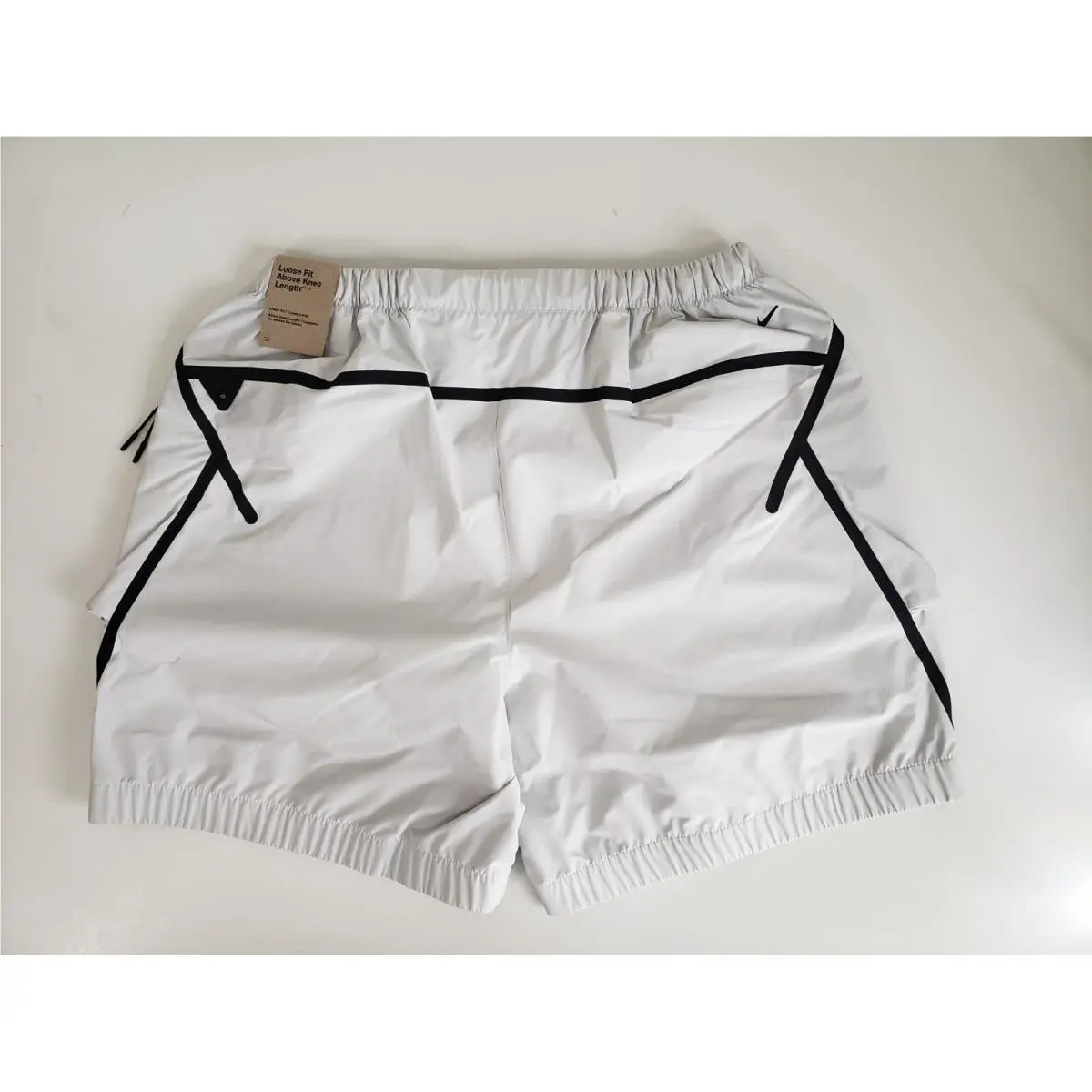 Nike clothing - HJ2946121 - HJ2946121 - Summit White/Black (UPC: 197863270753) 1
