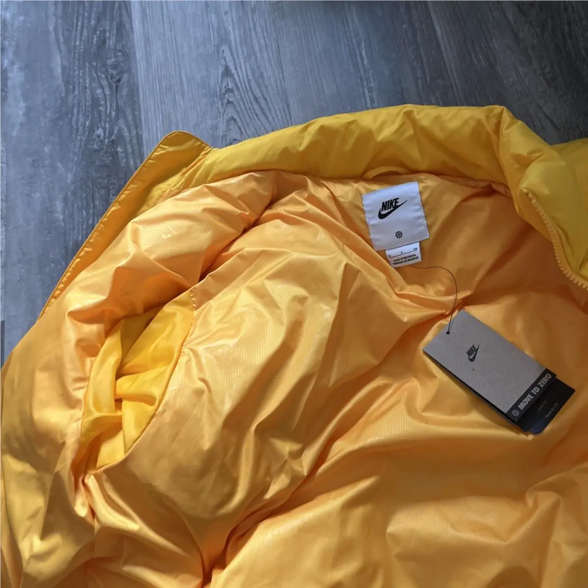 Nike clothing - FB7368739 - FB7368739 - Yellow (UPC: 0197596254938) 5