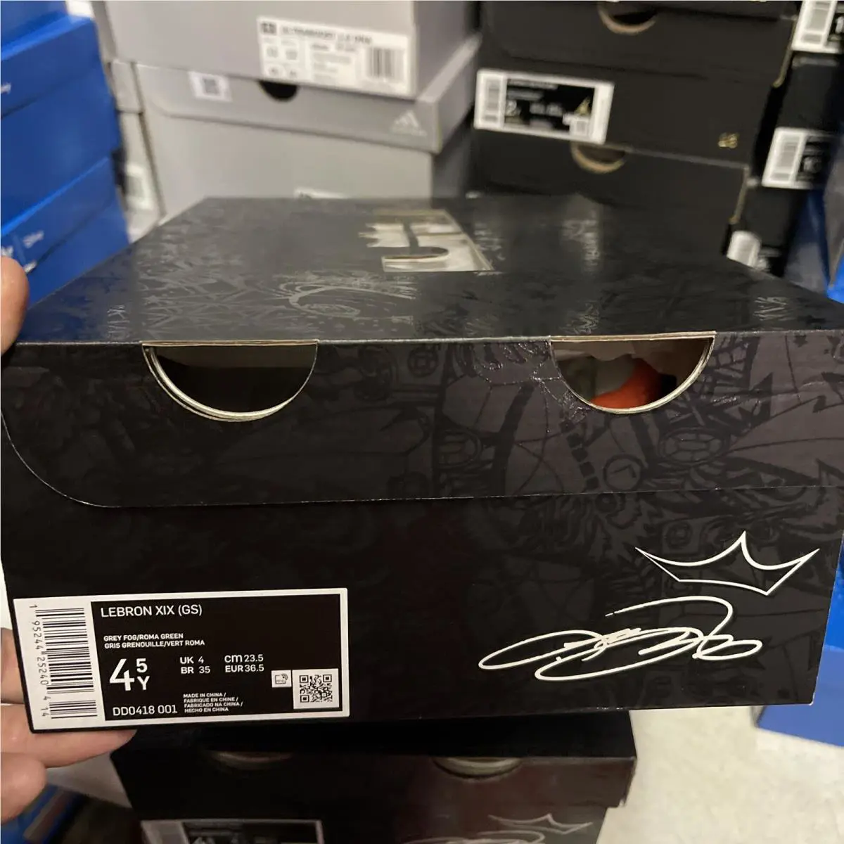 Nike shoes - LeBron 19 - LeBron - DD0418-001 - Gray 4