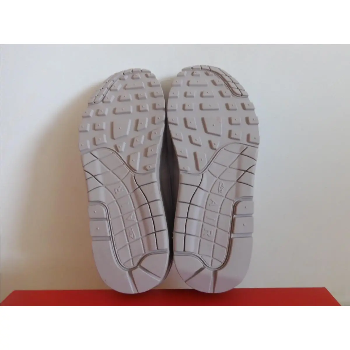 Nike shoes - Nike Air Max 1 - Air Max - 839608-500 - Pink (UPC: 091208802718) 5
