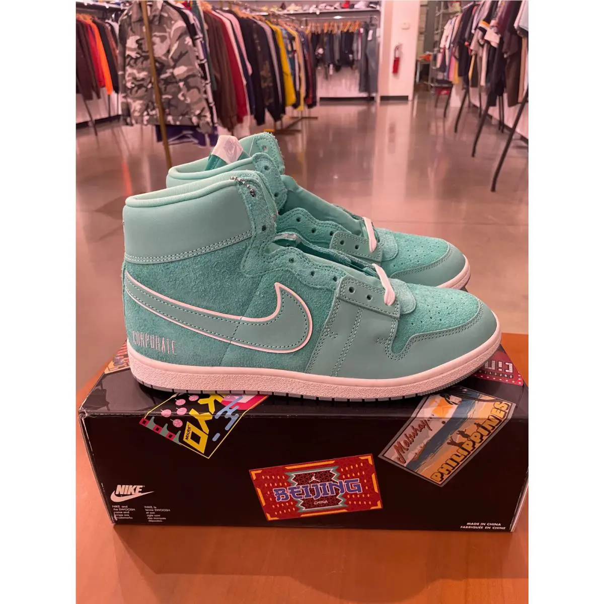 Nike shoes - Green 2