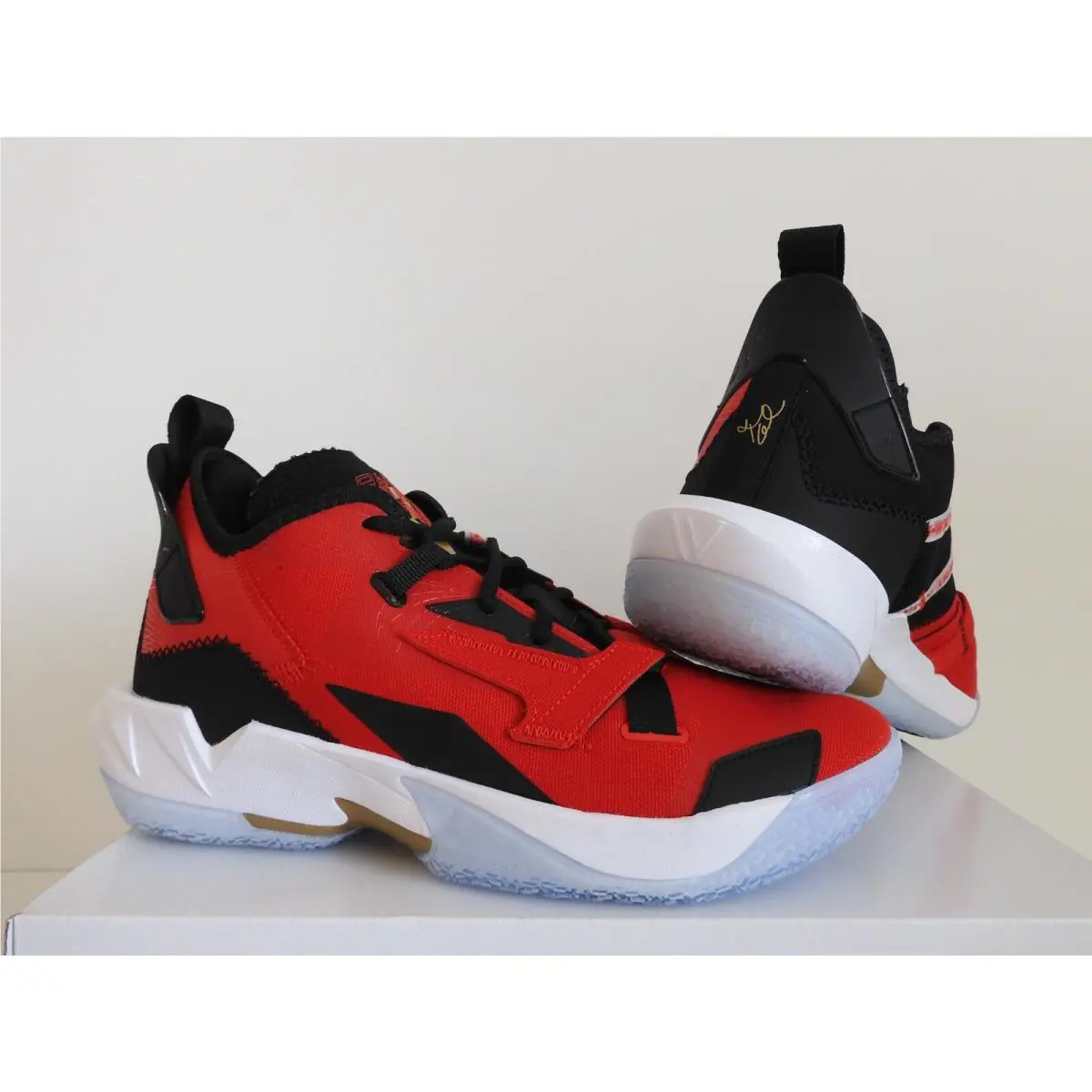Nike shoes - Jordan `Why Not?` ZER0.4 - Red (UPC: 195238790912) 0