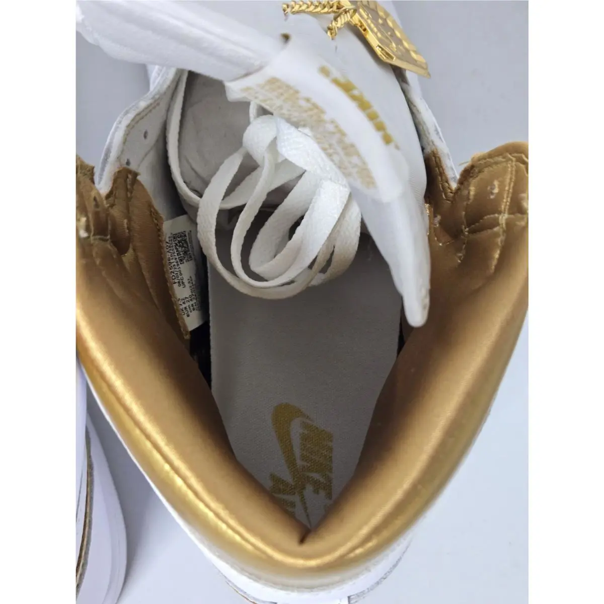 Nike shoes - Air Jordan 1 - Air - White 5