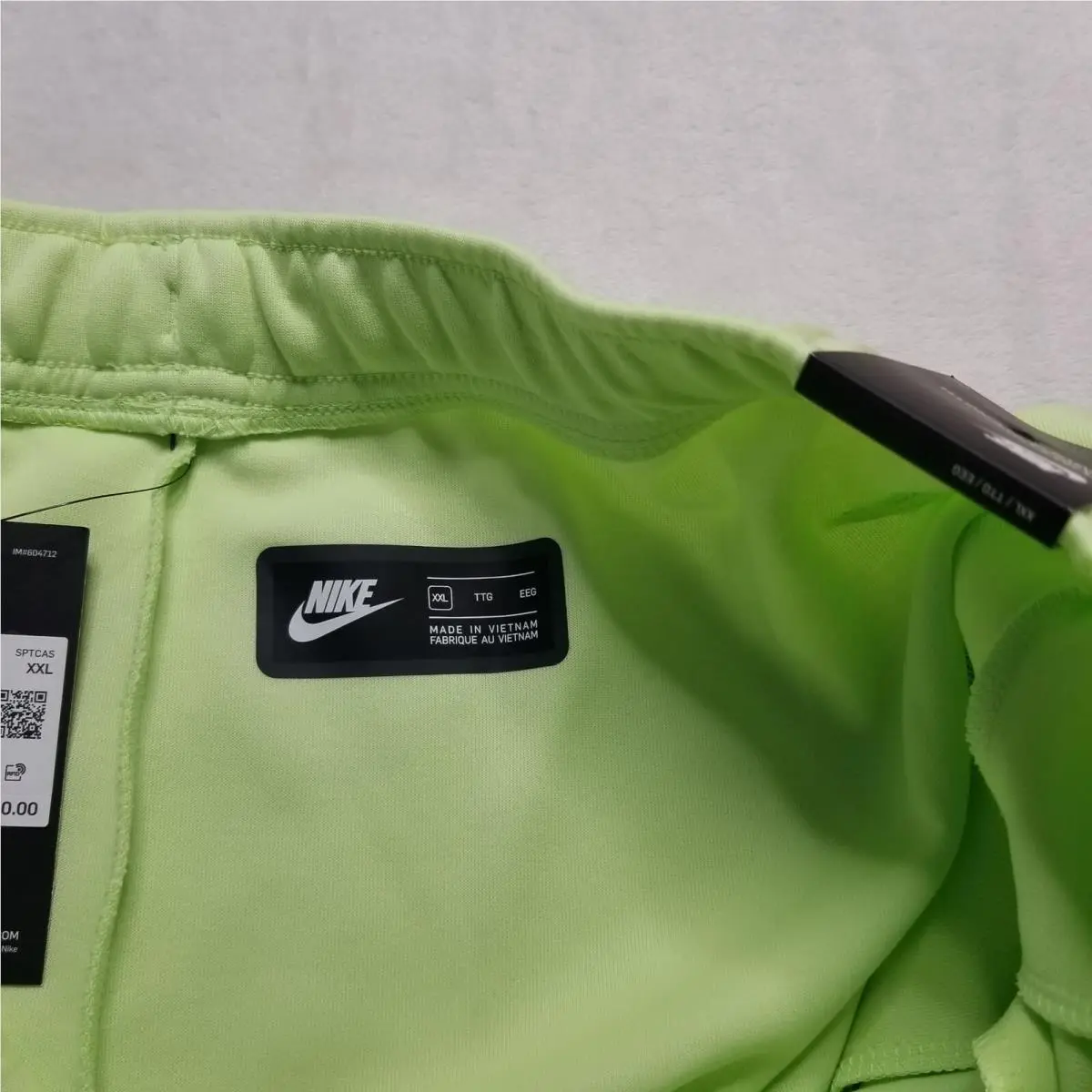 Nike clothing - Tech - Tech - Green 9