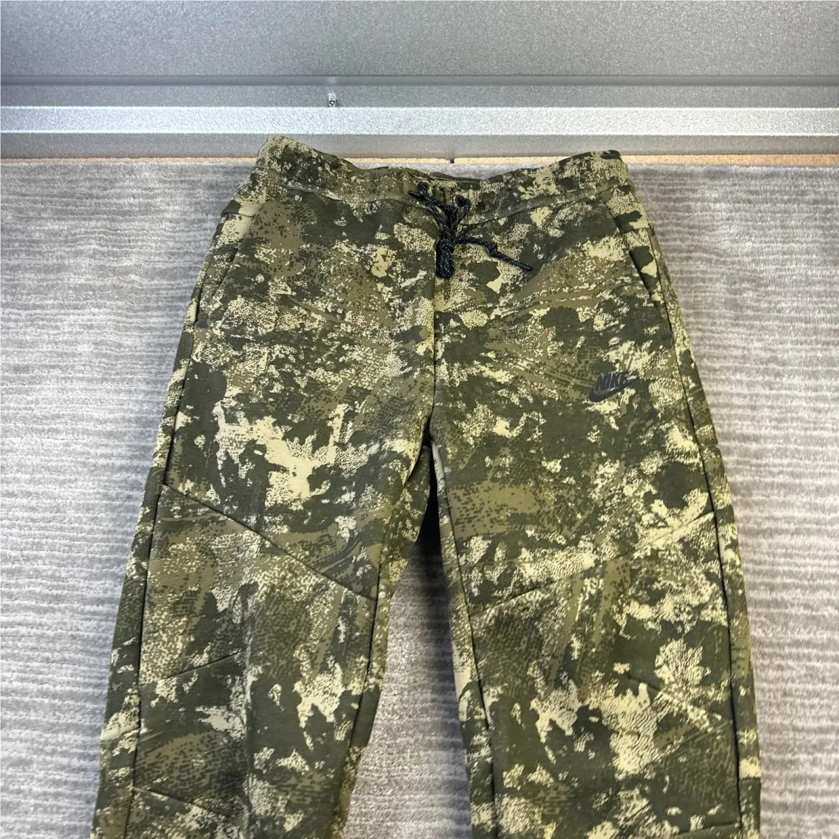 Nike clothing - Green 1