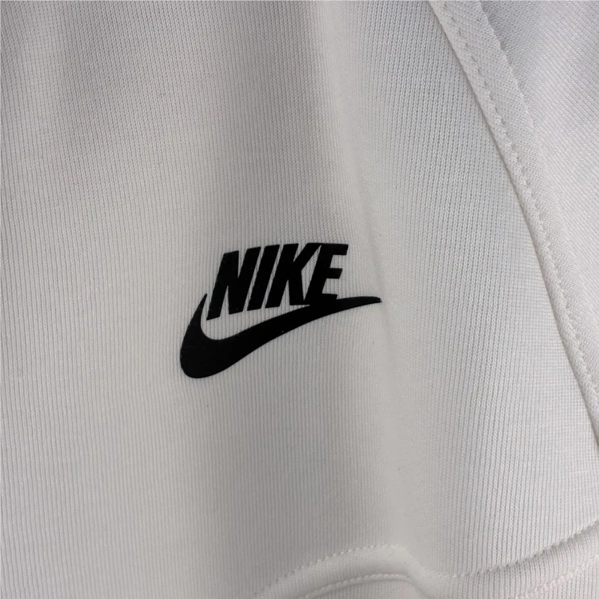 Nike clothing - FB8338-110 - FB8338-110 - Ivory (UPC: 0196607985151) 2