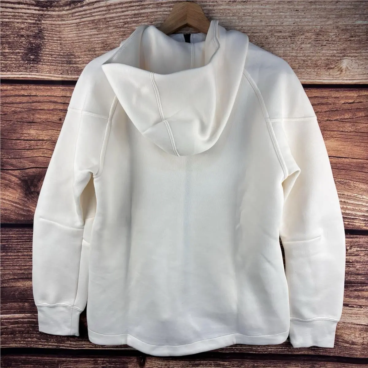 Nike clothing - FB8338-110 - FB8338-110 - Ivory (UPC: 0196607985151) 0