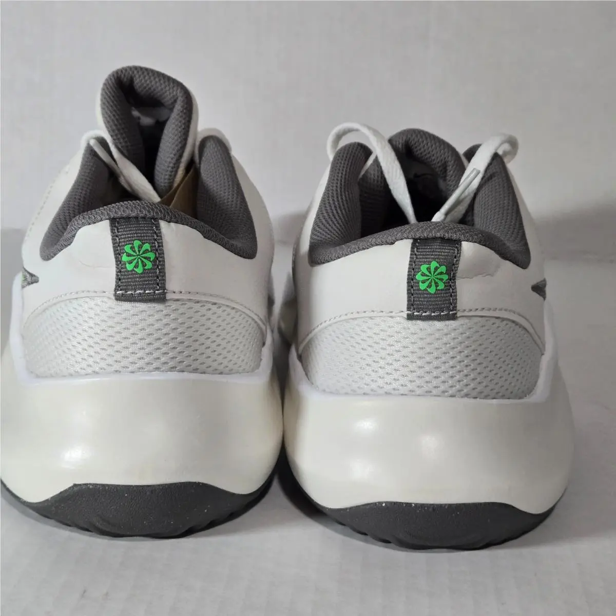 Nike shoes - Nike Legend - Legend - White 3