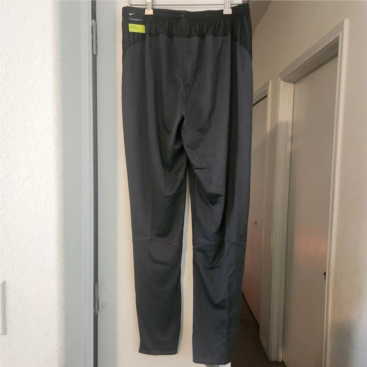 Nike clothing - BV6934 - BV6934 - Gray (UPC: 00193654368180) 2