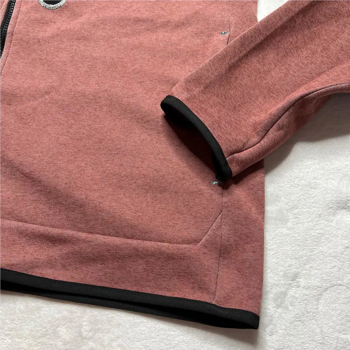 Nike clothing - Red 3