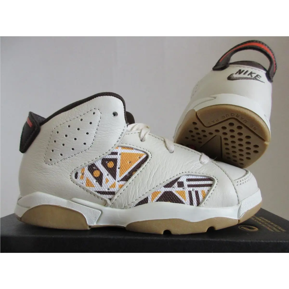Nike shoes - Air Jordan 6 - Air - Brown (UPC: 194495199964) 0