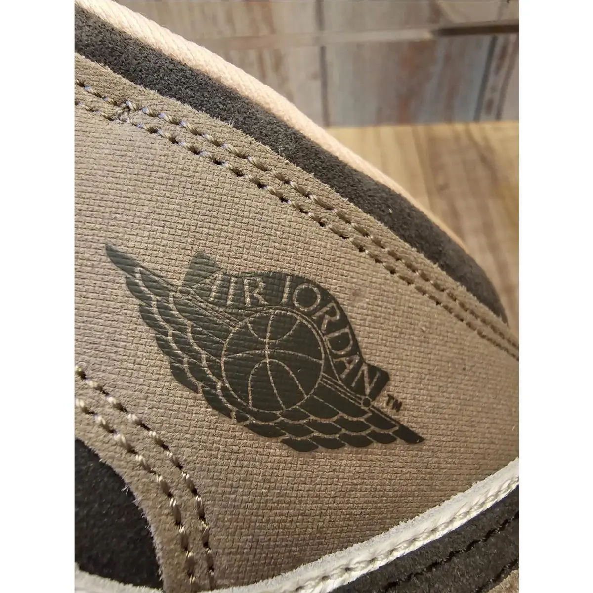 Nike shoes - Air Jordan 1 Mid SE - HQ2014-100 - Gray 5
