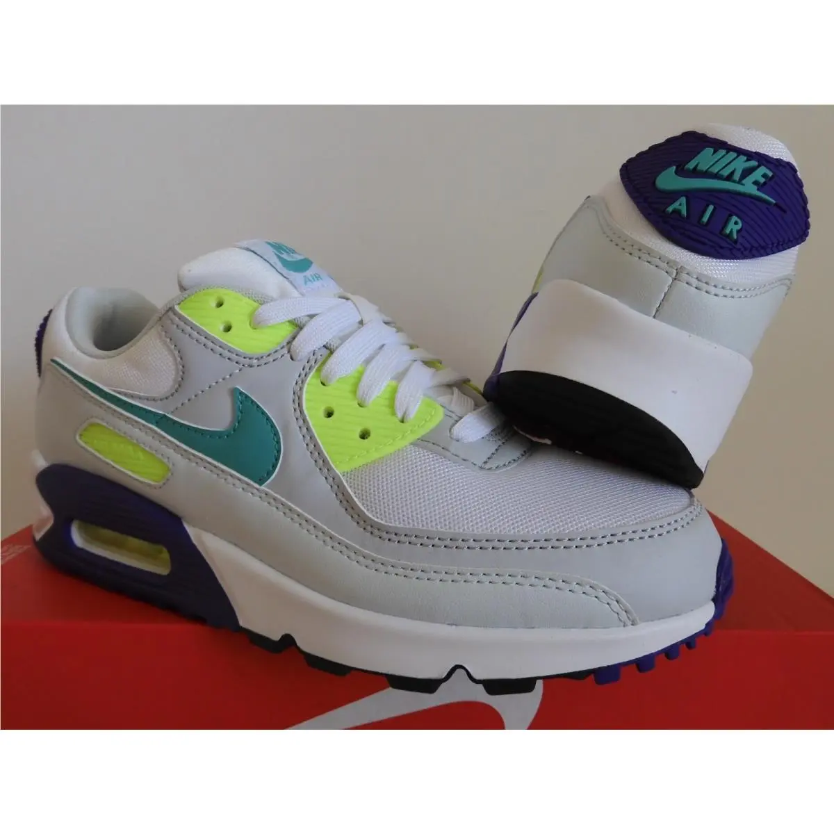 Nike shoes - Nike Air Max 90 - Air Max - White (UPC: 195866184107) 0