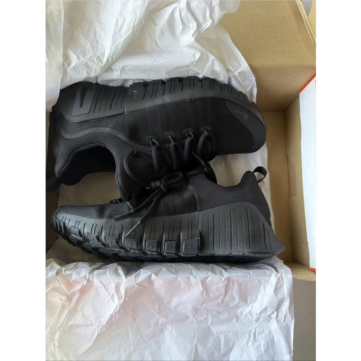 Size 9 Nike Free Metcon 6 Gym Training Shoe Black . Womens - Black