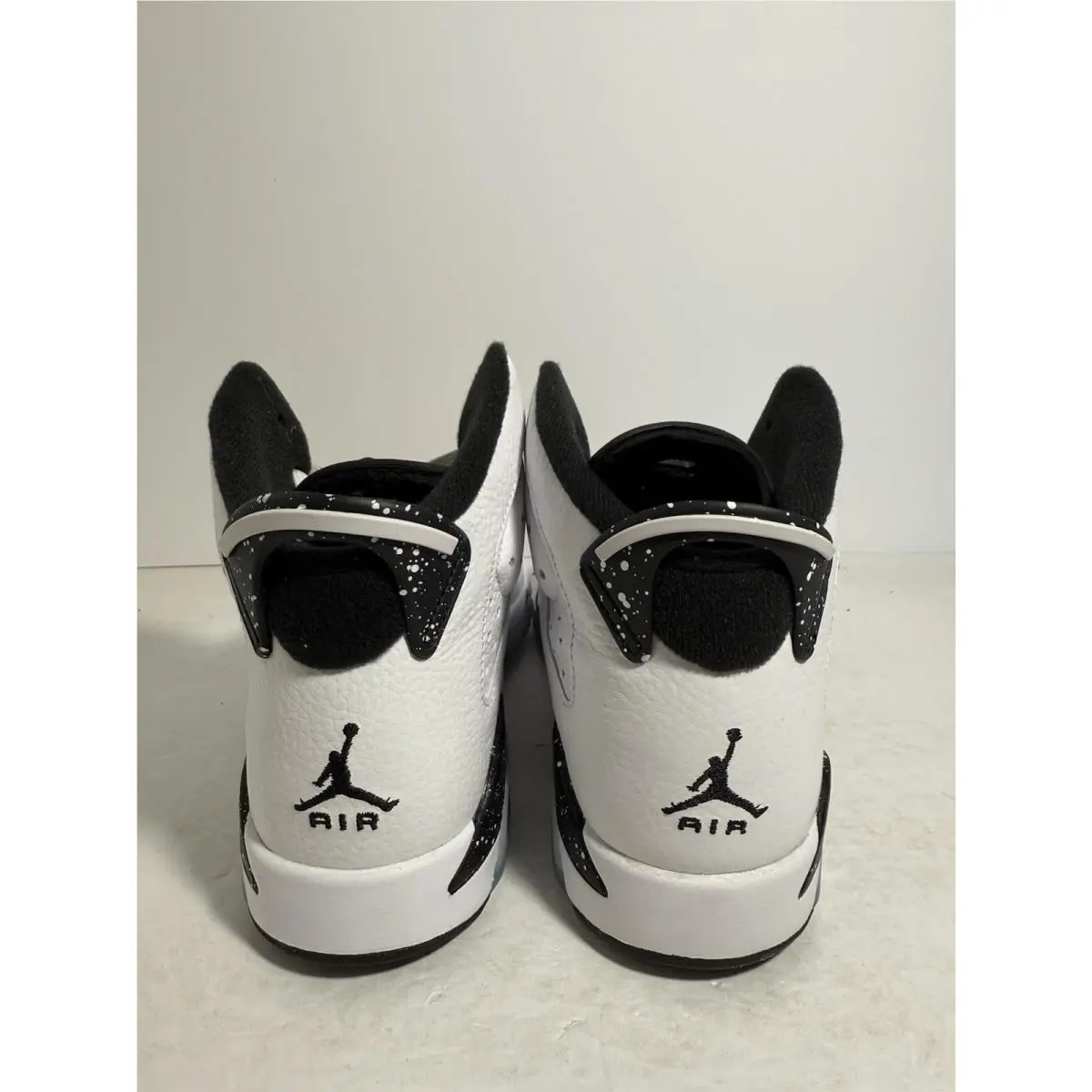 Nike shoes - Air Jordan 6 - Air - 384665-112 - White 3