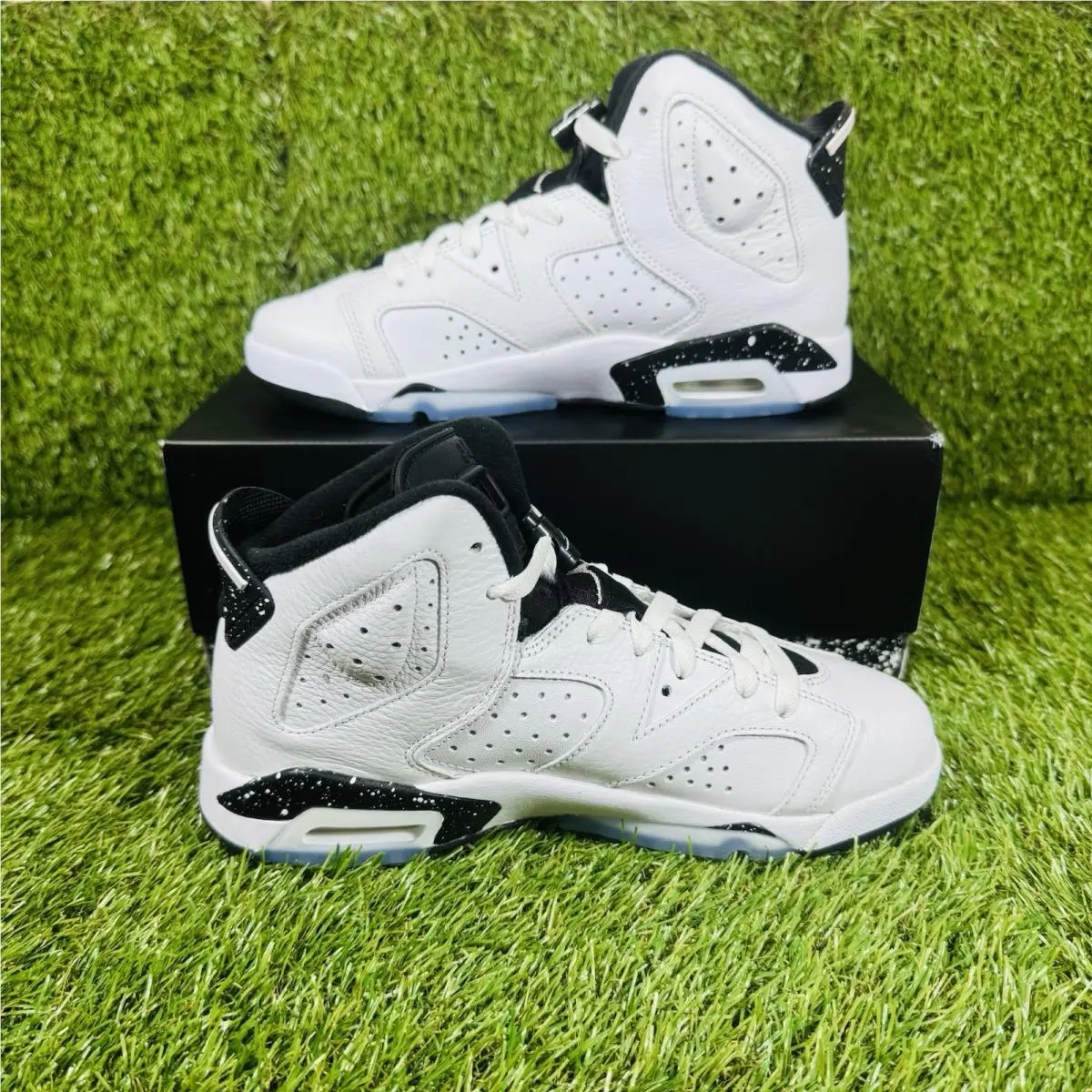 Nike shoes - Air Jordan 6 - Air - 384665-112 - White 0
