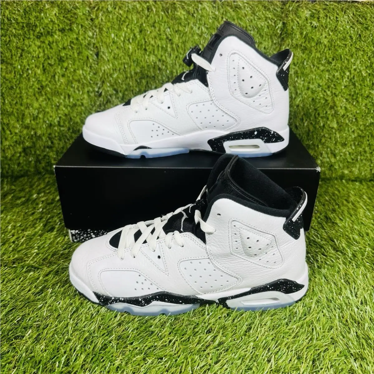 Nike shoes - Air Jordan 6 - Air - 384665-112 - White 5