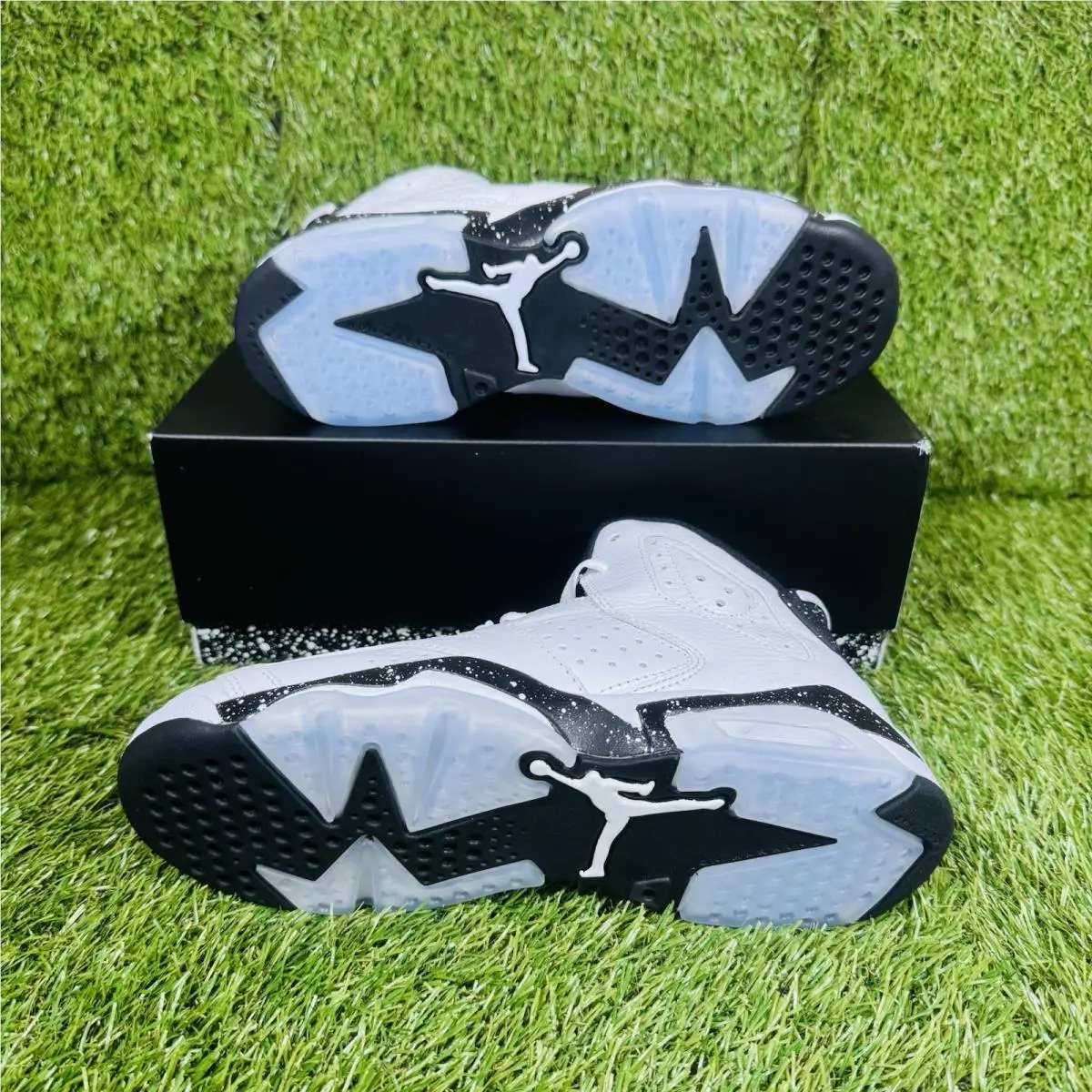 Nike shoes - Air Jordan 6 - Air - 384665-112 - White 6