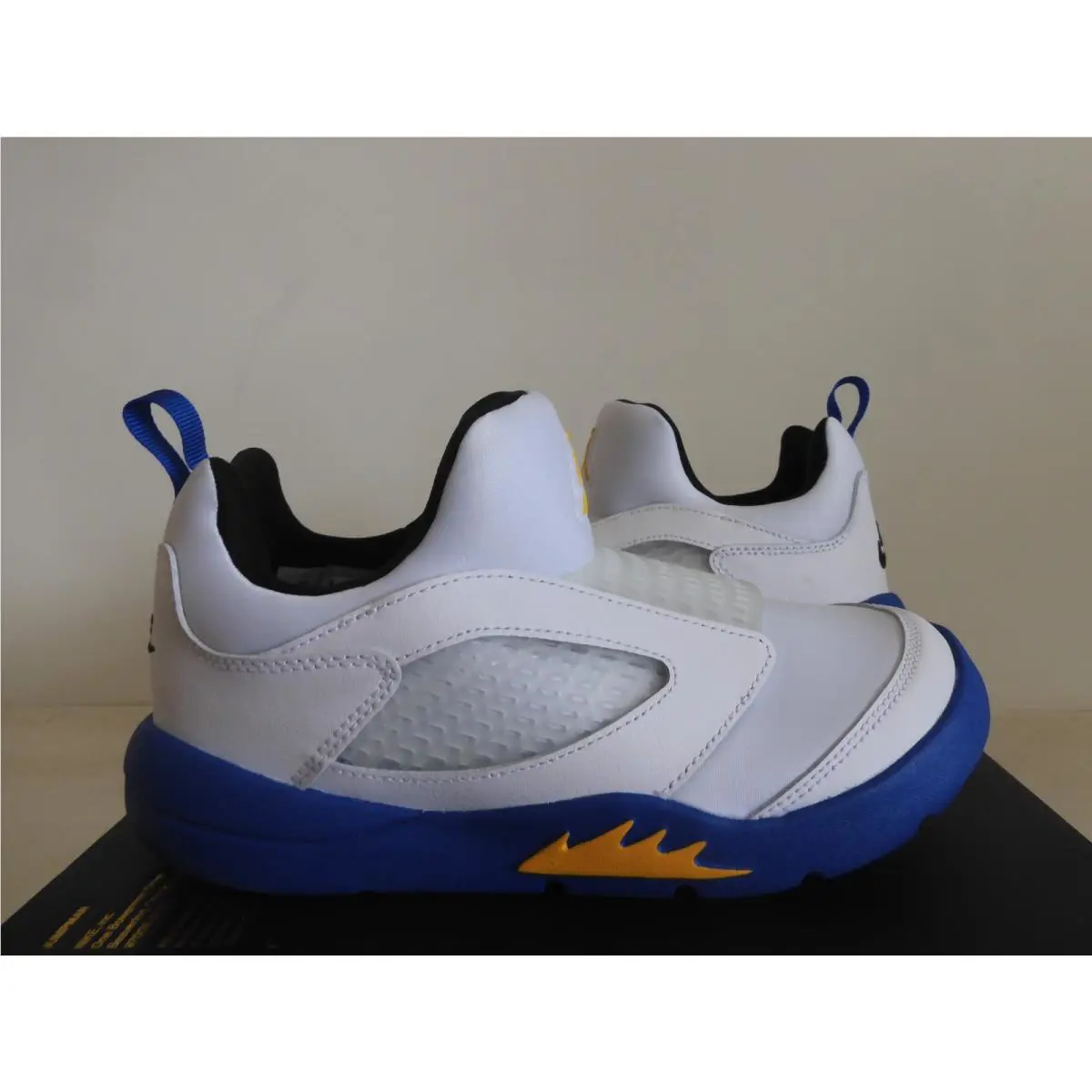 Nike shoes - Air Jordan 5 - Air - White (UPC: 194276571286) 0