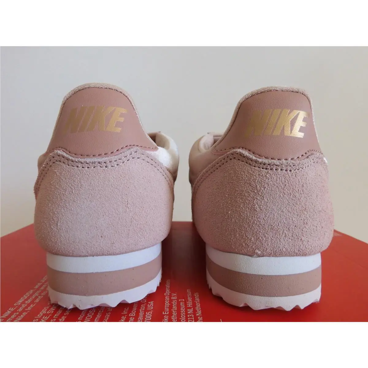 Nike shoes - Nike Classic Cortez - Classic Cortez - 902856-202 - Pink (UPC: 887230484493) 2
