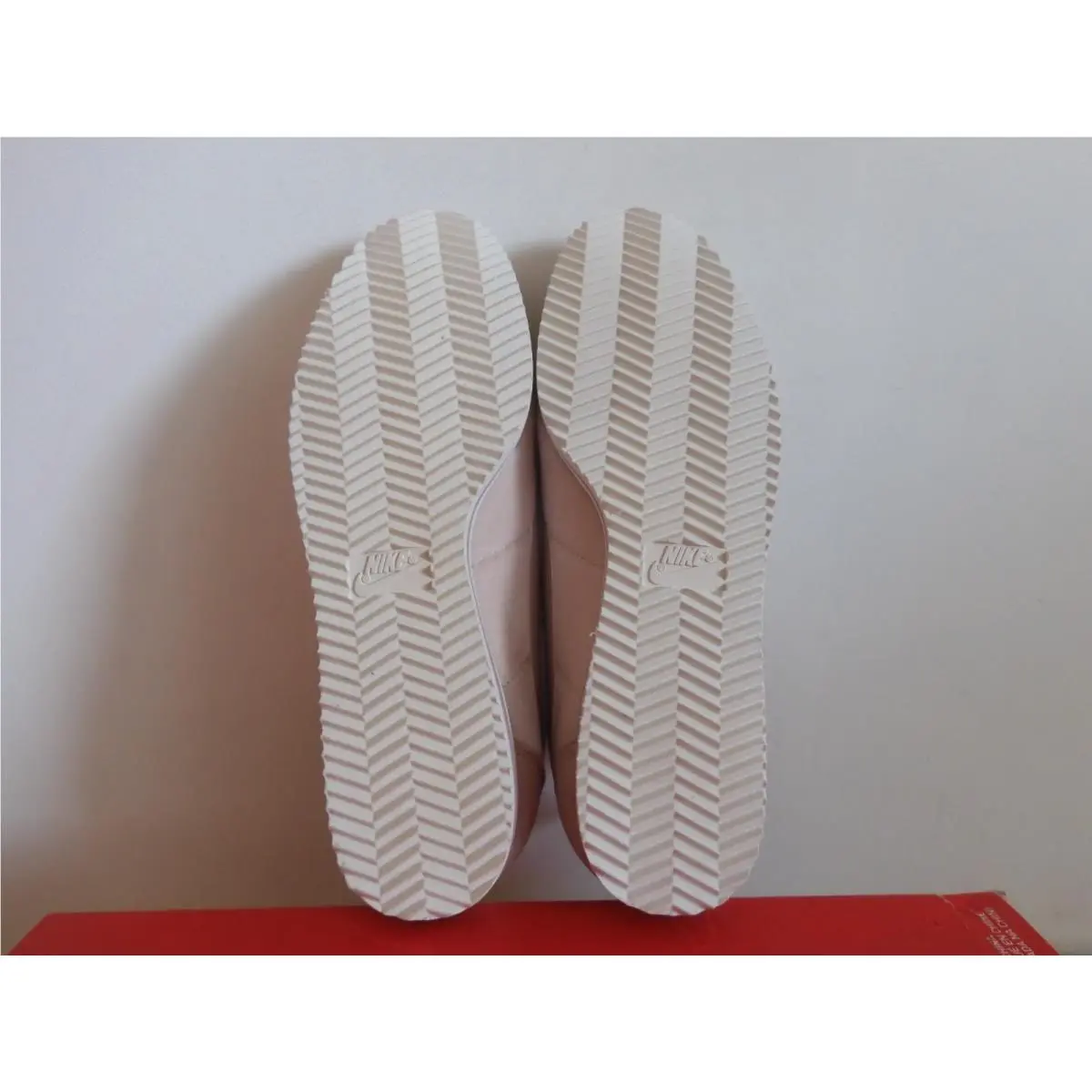 Nike shoes - Nike Classic Cortez - Classic Cortez - 902856-202 - Pink (UPC: 887230484493) 5