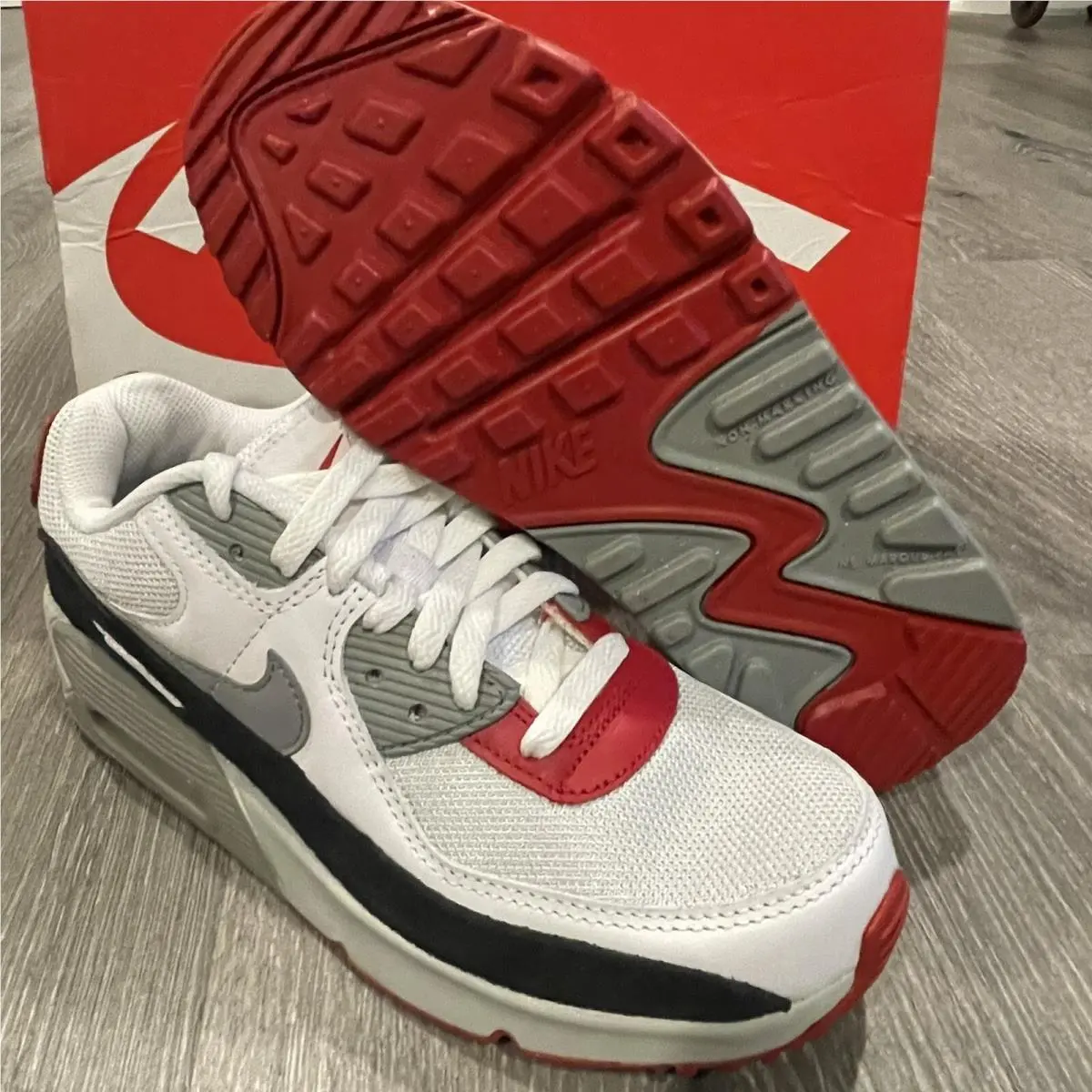 Nike shoes - Nike Air Max 90 - Air Max - White Red Black (UPC: 195870257941) 0