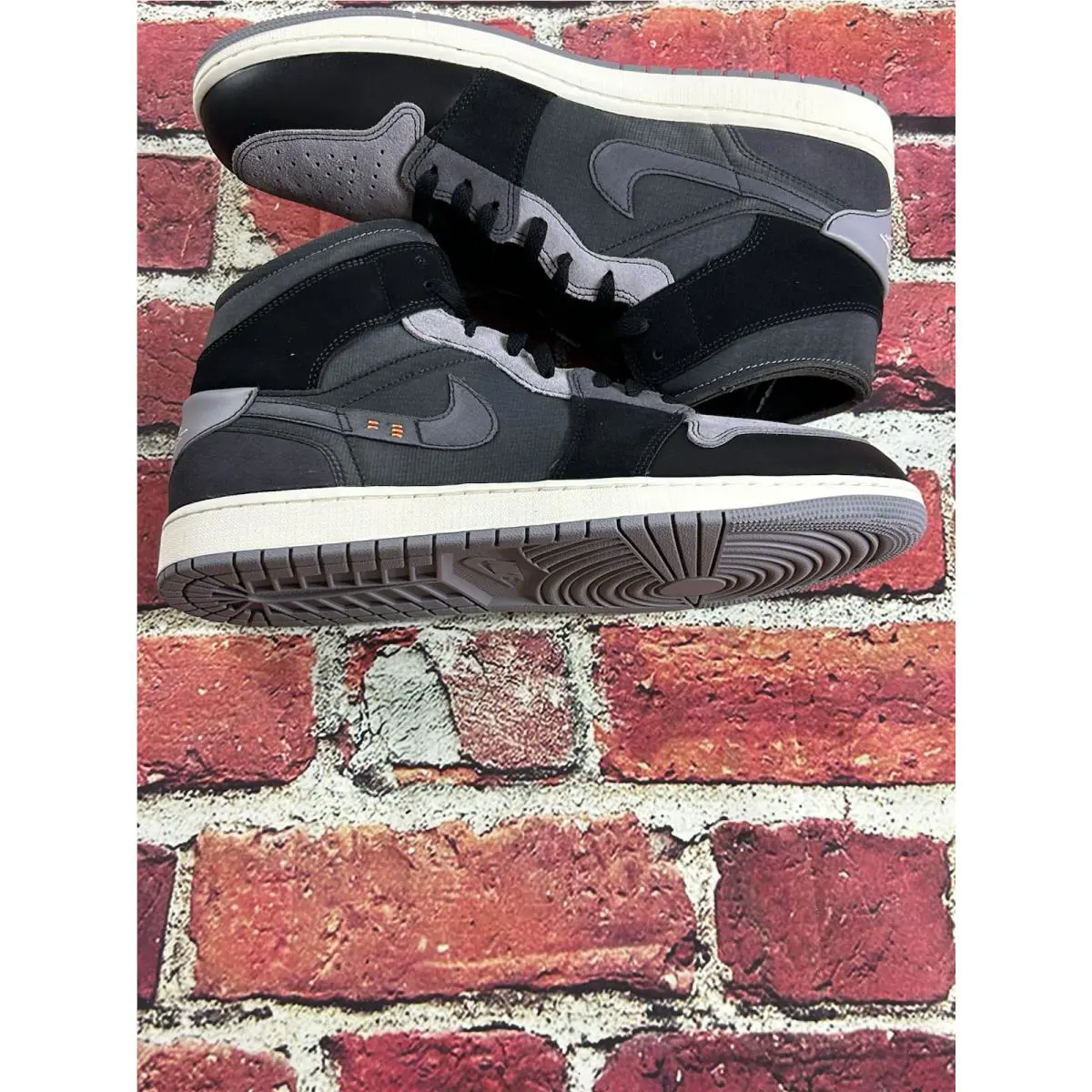 Nike shoes - Air Jordan 1 Mid SE - DM9652-001 - Multicolor 6
