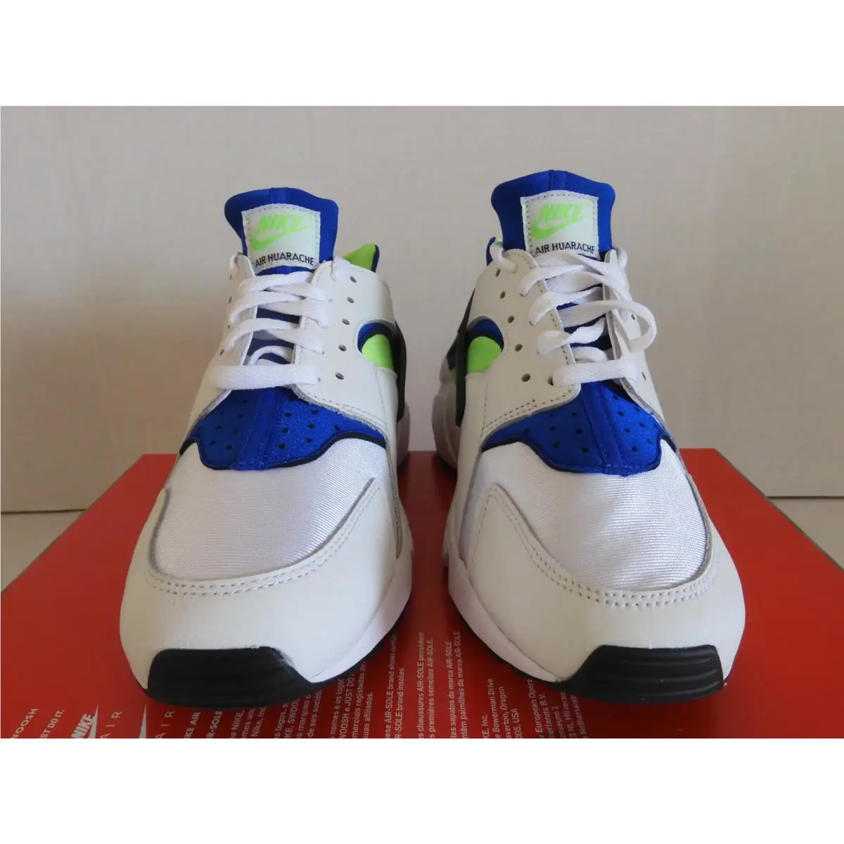 Nike shoes - Nike Air Huarache - Air Huarache - White (UPC: 194502650402) 1