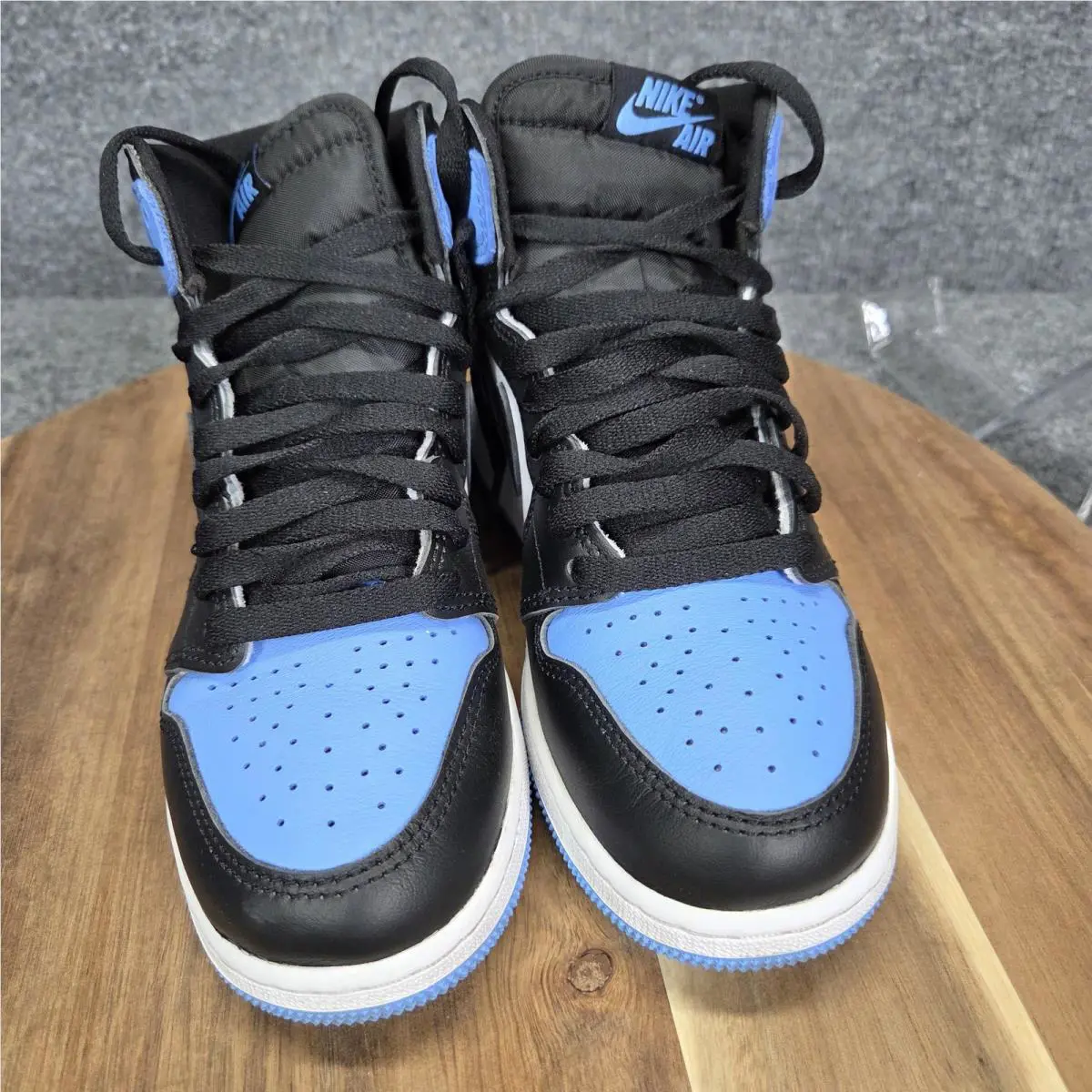Nike shoes - Air Jordan 1 Retro High OG - Blue 2