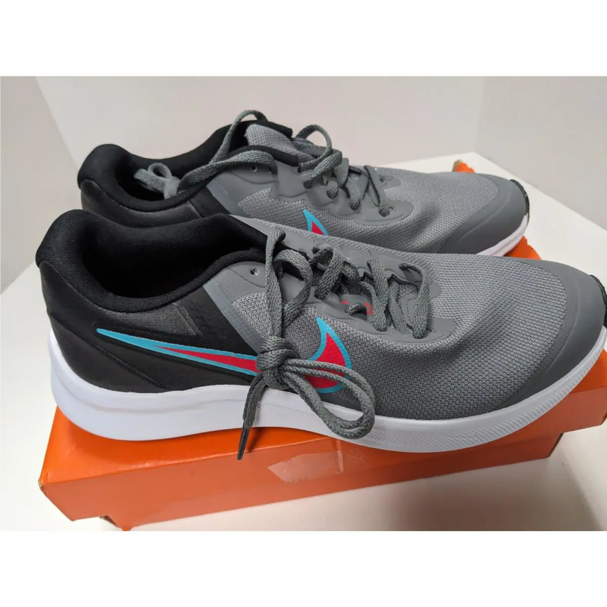 Nike shoes - Nike Star Runner - Star Runner - Gray 0