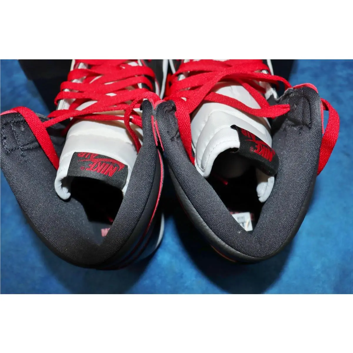 Nike shoes - Air Jordan 1 - Air - 555088-062 - Red 5