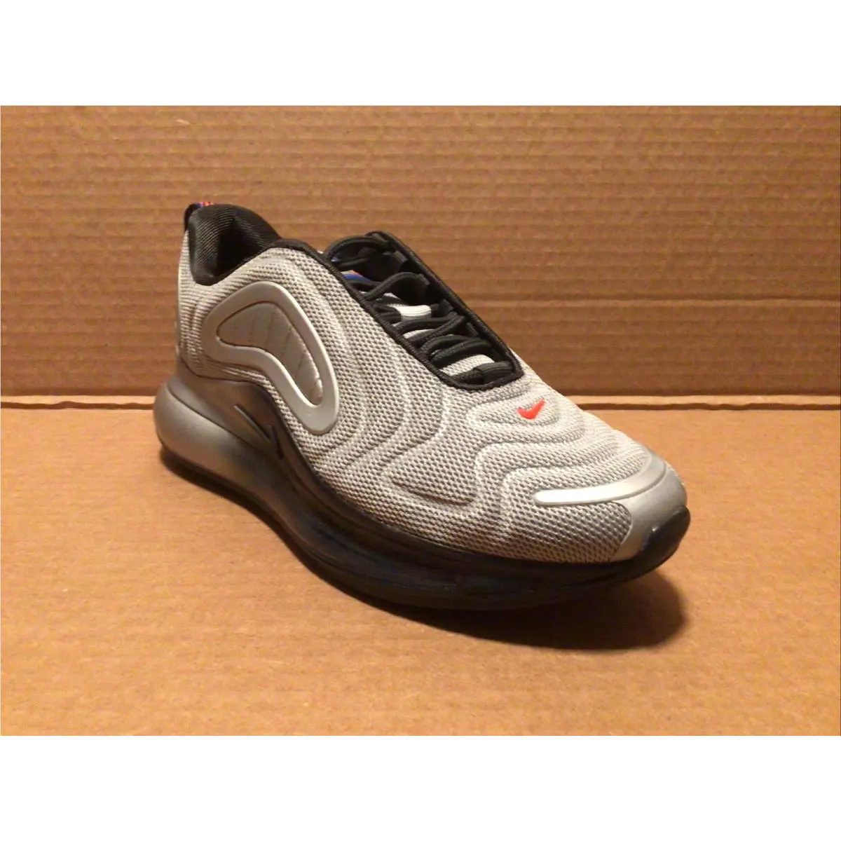 Nike shoes - Nike Air Max 720 - Air Max - Silver 3