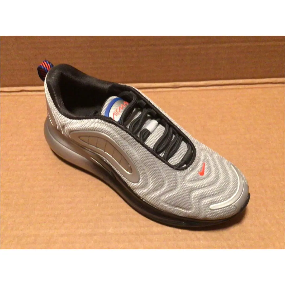 Nike shoes - Nike Air Max 720 - Air Max - Silver 4