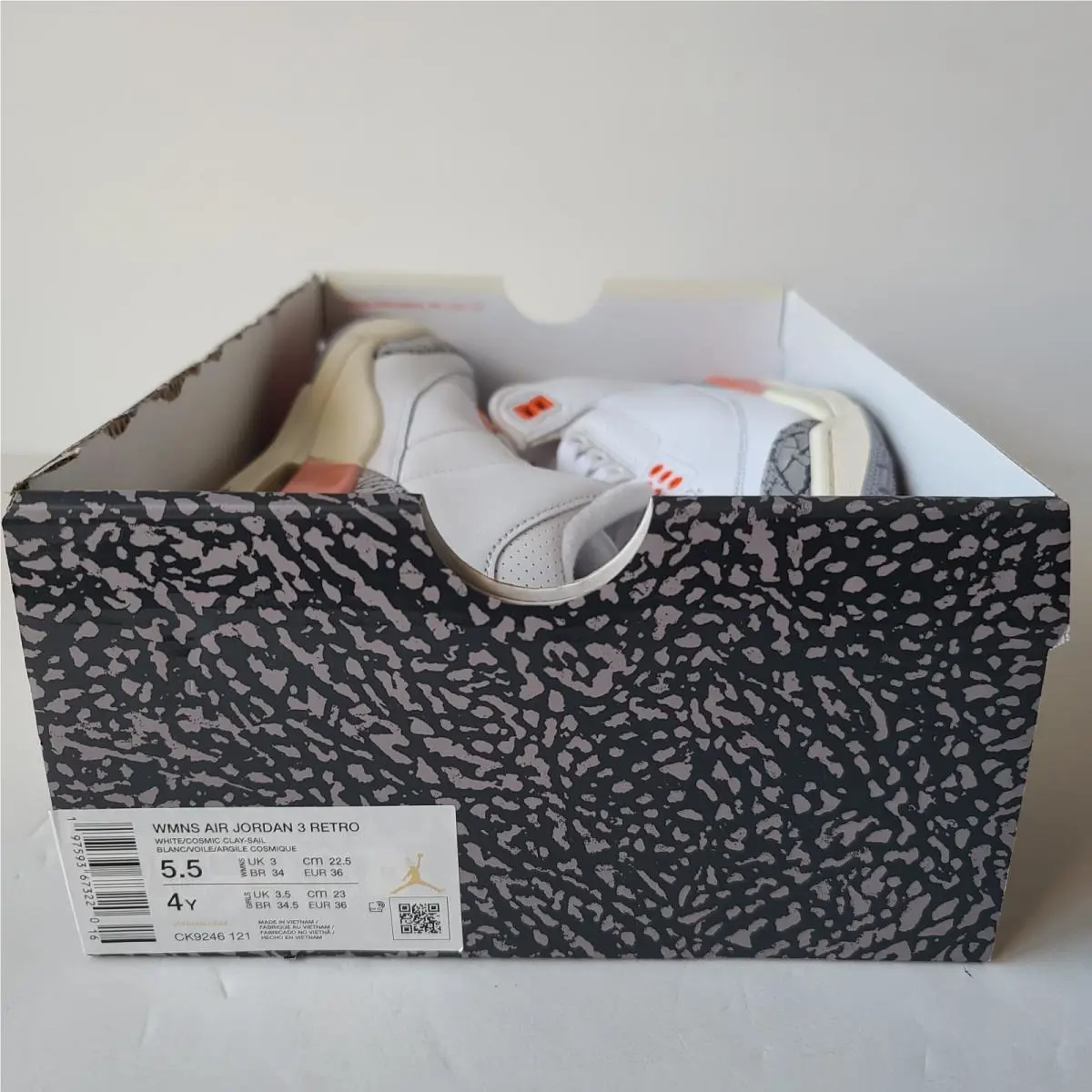 Nike shoes - Air Jordan 3 - Air - CK9246-121 - White 0