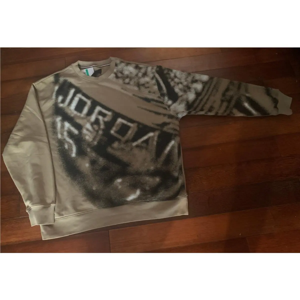 Nike clothing - Brown 1