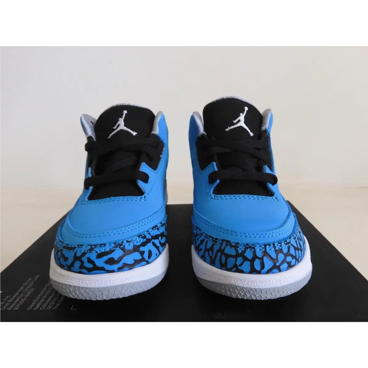 Nike shoes - Air Jordan 3 - Air - Blue (UPC: 0091209558997) 1
