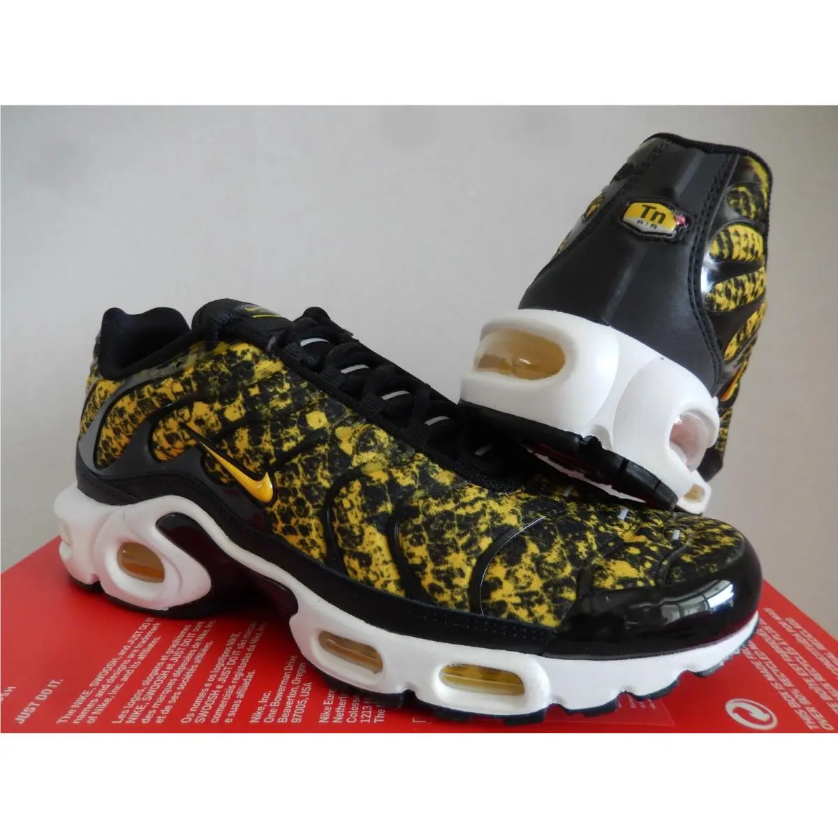 Nike shoes - Nike Air Max Plus - Air Max Plus - CT1555 001 - Black (UPC: 0193153591669) 0