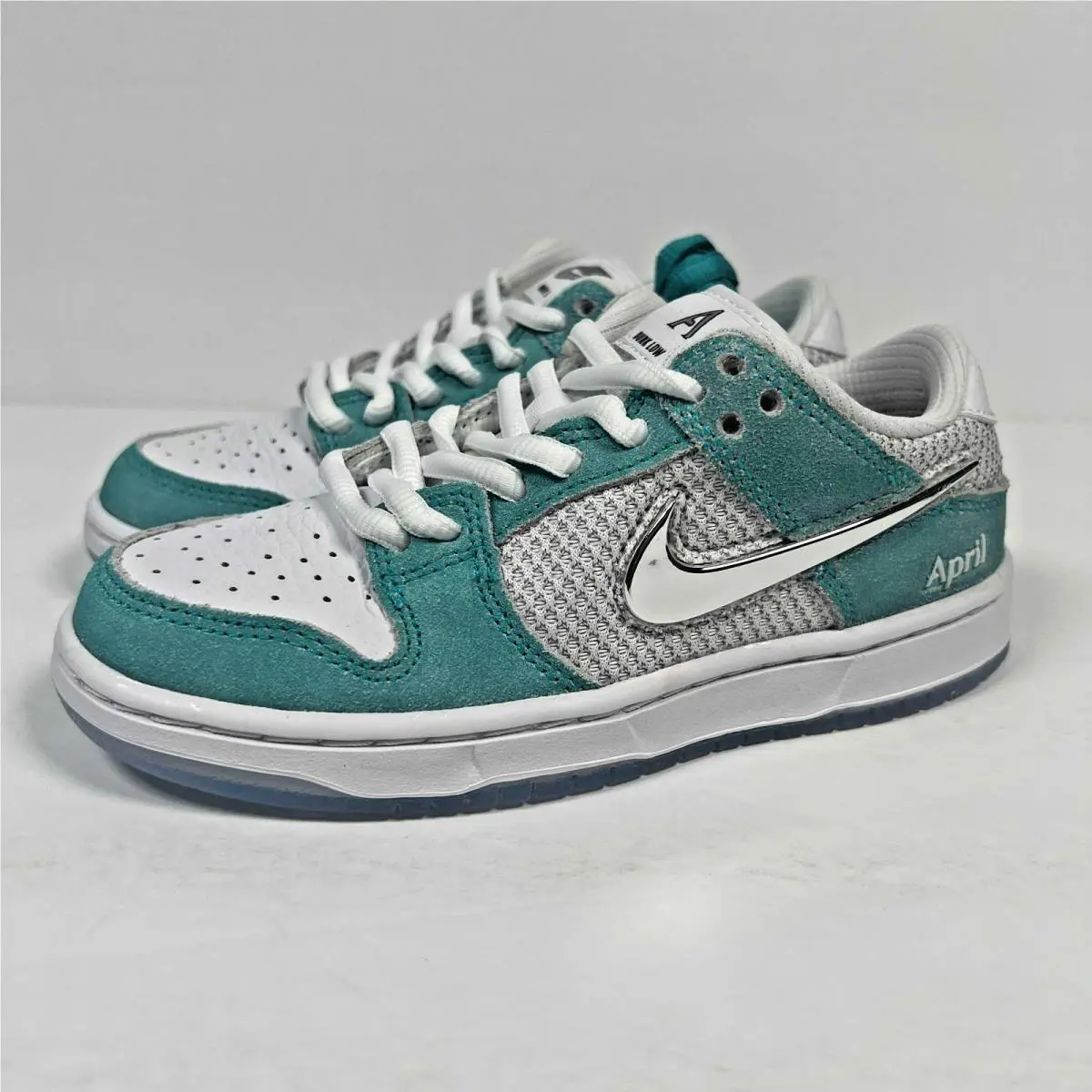Nike shoes - Nike Dunk SB - Dunk - FZ6106-300 - Turbo Green/Metallic Silver/Turbo Green (UPC: 196975971442) 3