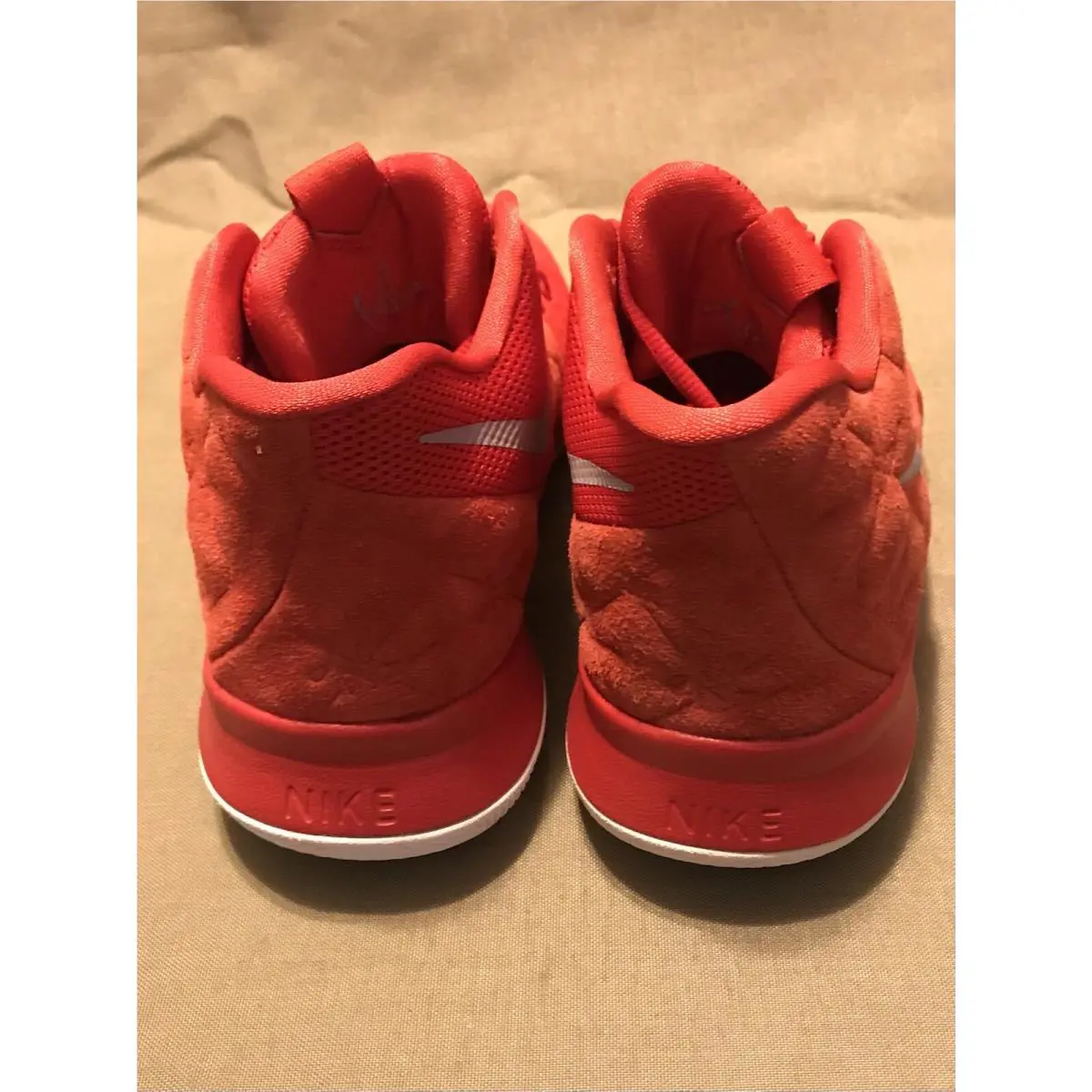 Nike shoes - Nike Kyrie 3 - Kyrie - University Red (UPC: 8262157895744) 5