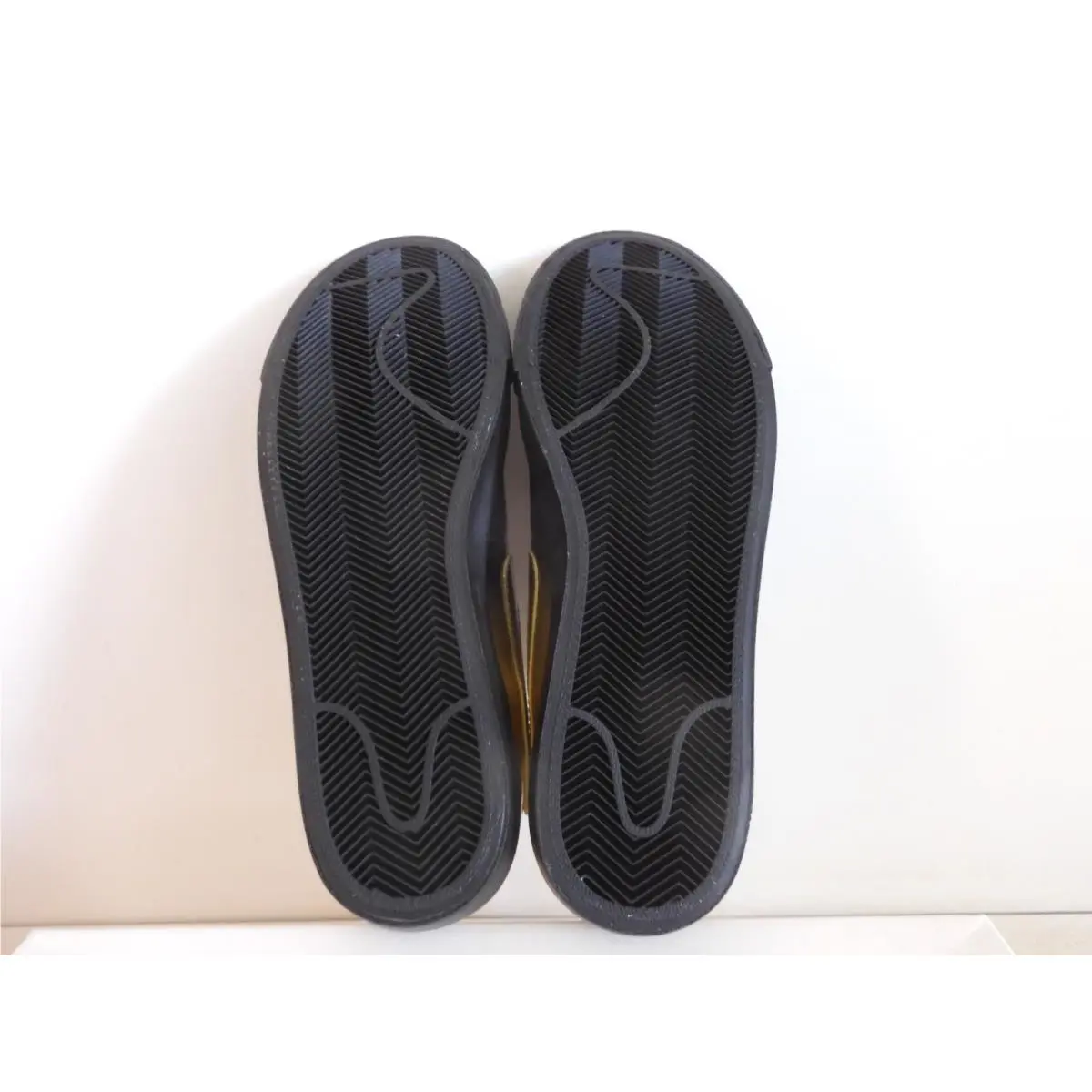 Nike shoes - Nike Blazer Low - Blazer Low - 718798-008 - Black (UPC: 884776902504) 5