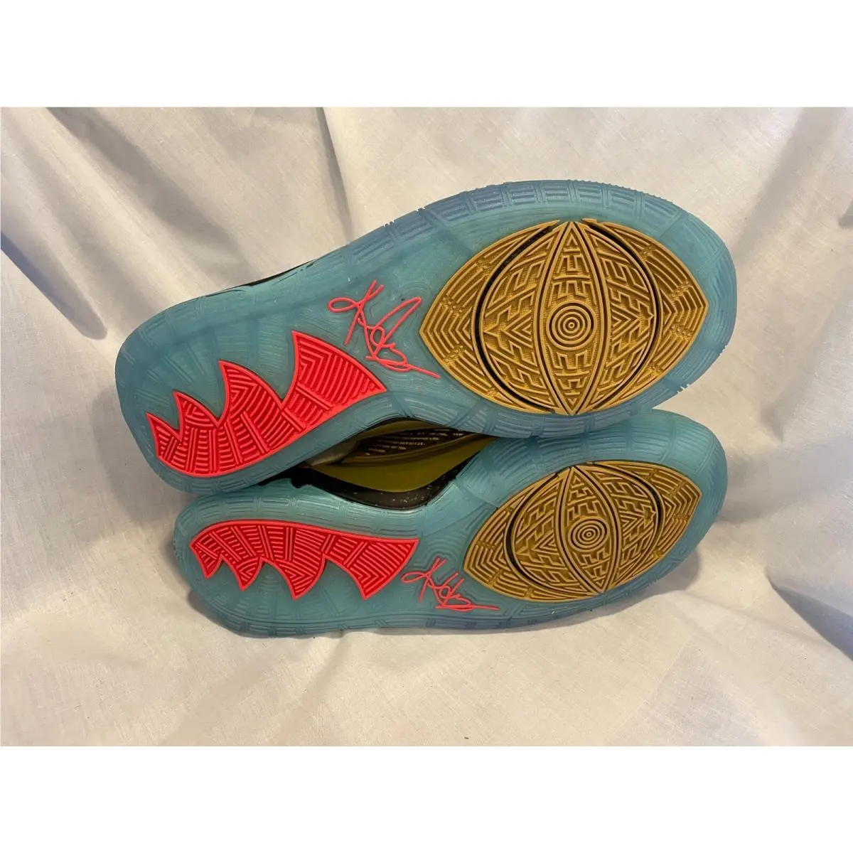 Nike shoes - Nike Kyrie 6 - Kyrie - Multicolor (UPC: 193657891906) 4