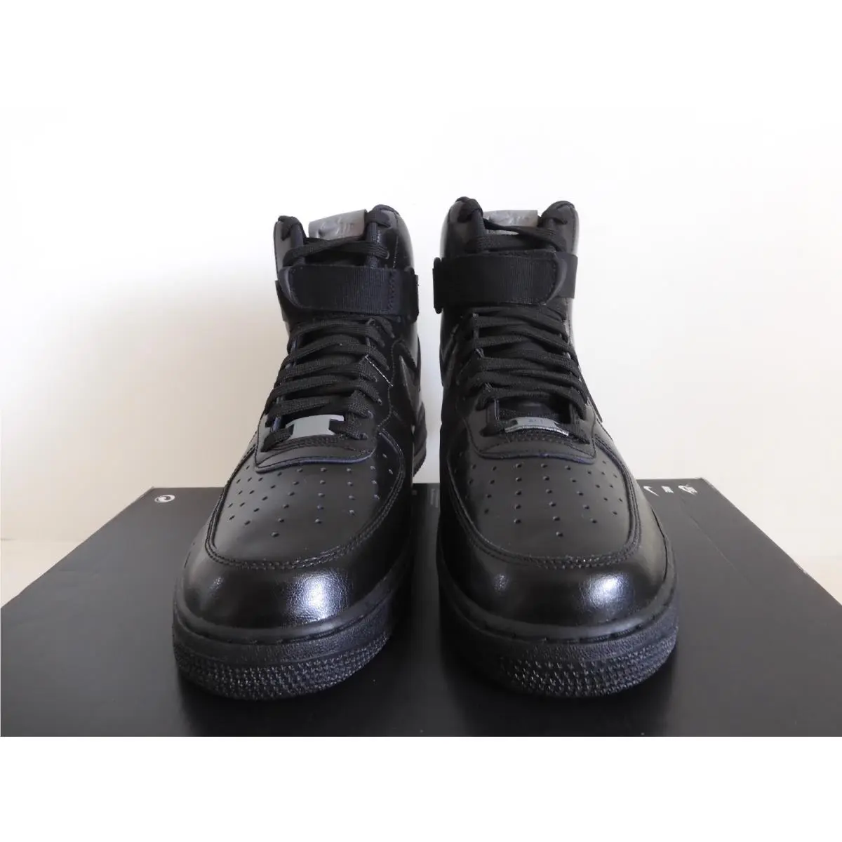 Nike shoes - Nike Air Force 1 High `07 Lv8 - 806403-011 - Black (UPC: 886691907985) 2