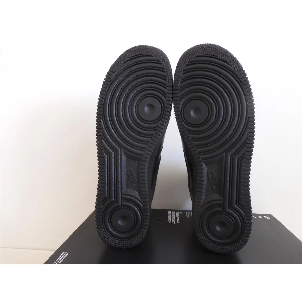 Nike shoes - Nike Air Force 1 High `07 Lv8 - 806403-011 - Black (UPC: 886691907985) 5