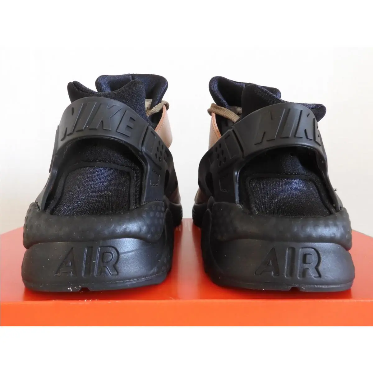 Nike shoes - Nike Air Huarache - Air Huarache - Brown (UPC: 195238352943) 3