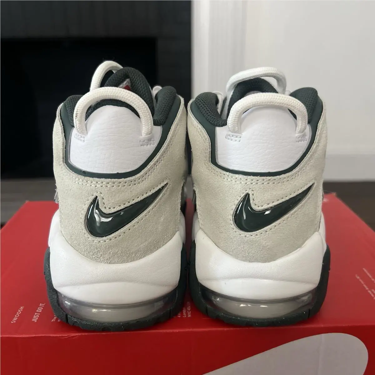 Nike shoes - Nike Air More Uptempo GS - Green 2