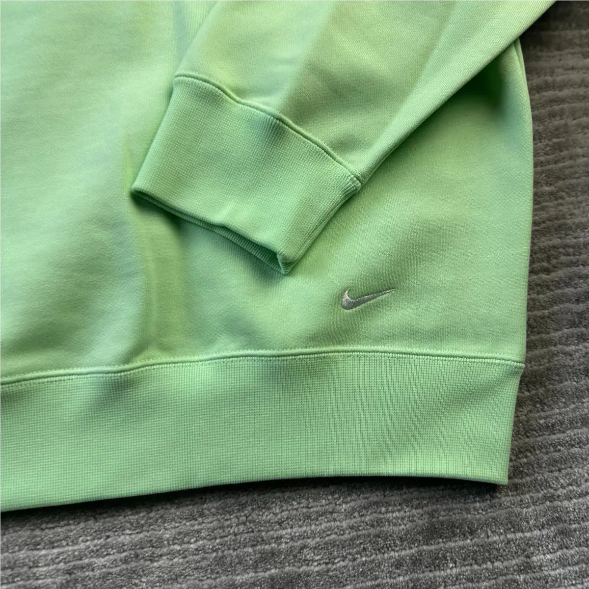 Nike clothing - Green 4