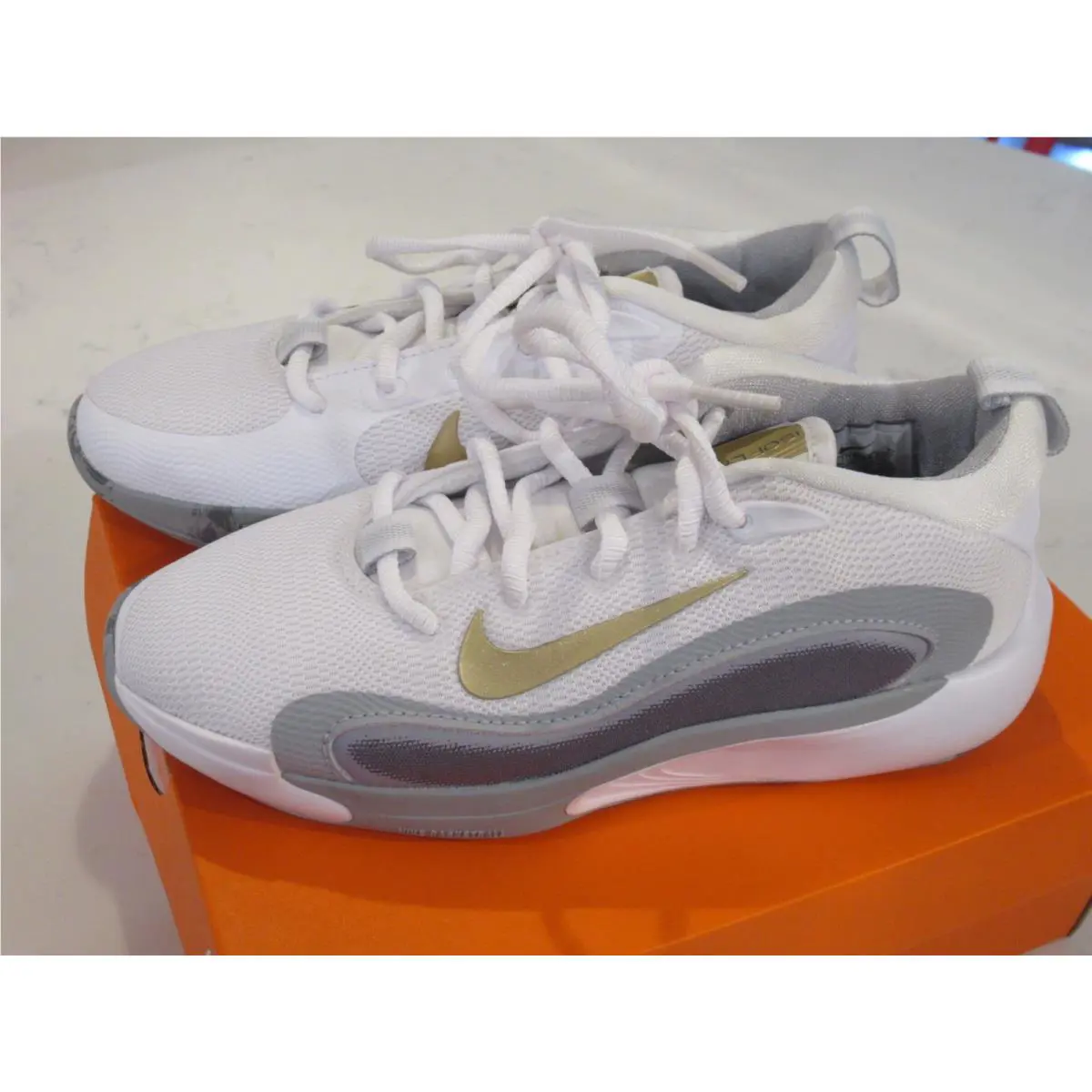 Nike shoes - Nike IsoFly - IsoFly - White 0